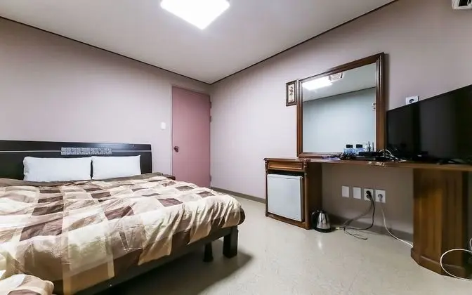 Oda (Standard Room)