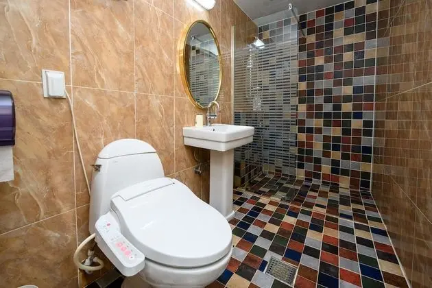 Deluxe Tek Büyük Yataklı Oda, 1 Büyük (Queen) Boy Yatak