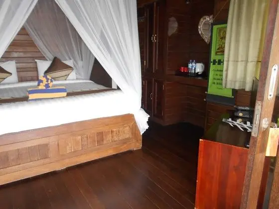 Deluxe Kır Evi