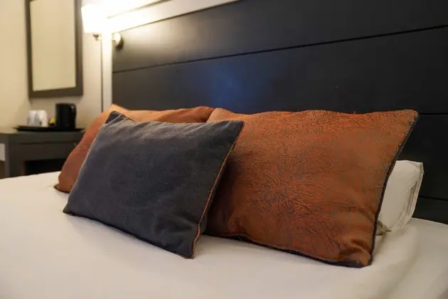 Standard Custom Tek Geniş Büyük Yataklı