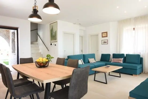 Villa, 5 Yatak Odası, Engellilere Uygun, Balkon