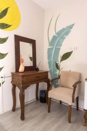 Standart Oda, Sokak Manzaralı