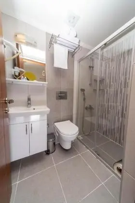 Standart Oda, Sokak Manzaralı