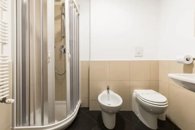 Comfort Dört Kişilik Oda, Banyolu/Duşlu (Galileo Galilei )