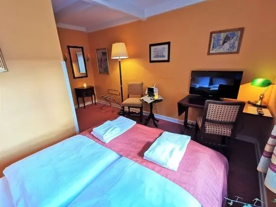 Standard Tek Büyük Yataklı Oda (Bed 140cm wide)