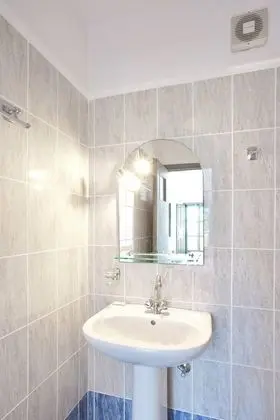 Stüdyo, Deniz Manzaralı (3 Adults)