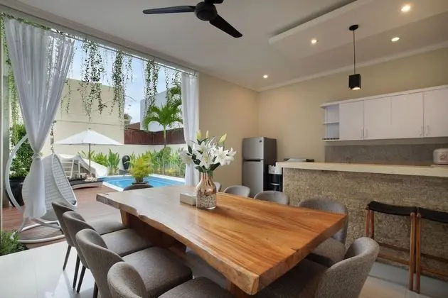 Villa, 4 Yatak Odası, Kişiye Özel Havuzlu