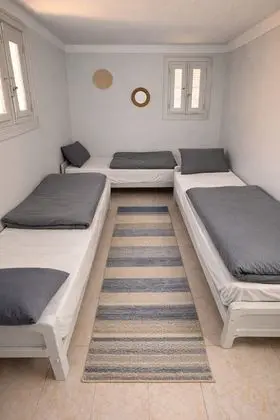 Üç Kişilik Oda, Ortak Banyo