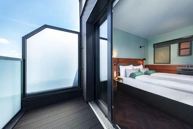Comfort Tek Büyük Yataklı Oda