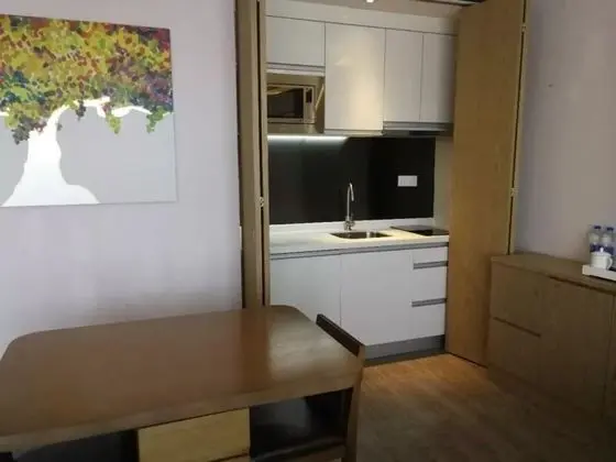 Deluxe Tek Büyük Yataklı Oda, Balkon