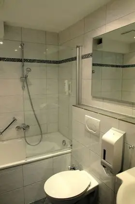 Comfort Tek Büyük veya İki Ayrı Yataklı Oda, Sigara İçilmez, Dağ Manzaralı