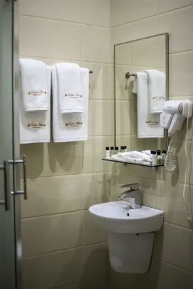 Comfort Dört Kişilik Oda