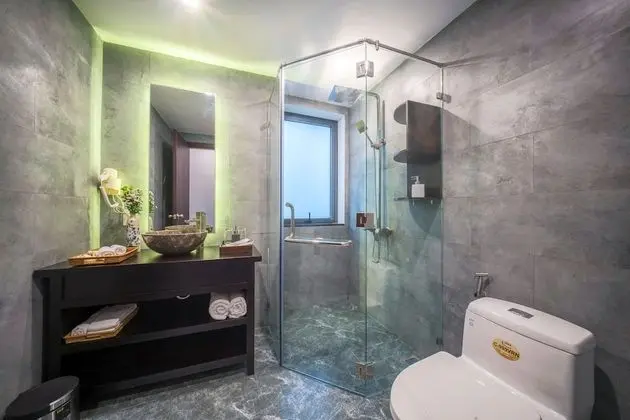 Deluxe Tek Büyük Yataklı Oda, 1 En Büyük (King) Boy Yatak, Balkon, Havuz Kenarı