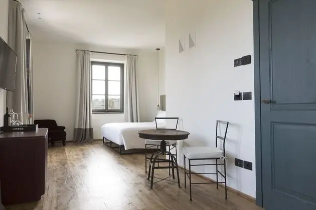 Junior Stüdyo Süit