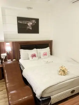 Superior Tek Büyük Yataklı Oda