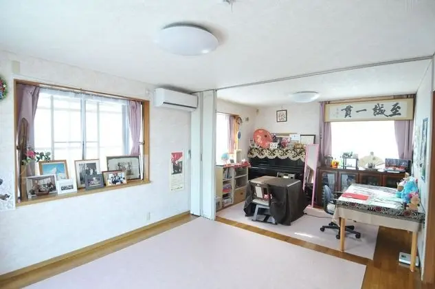 Üç Kişilik Oda, Ortak Banyo (with Futon Mat)