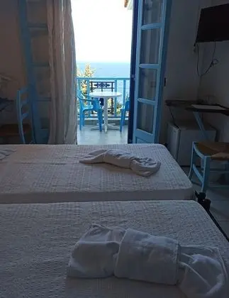 Tek Büyük veya İki Ayrı Yataklı Oda, Deniz Manzaralı