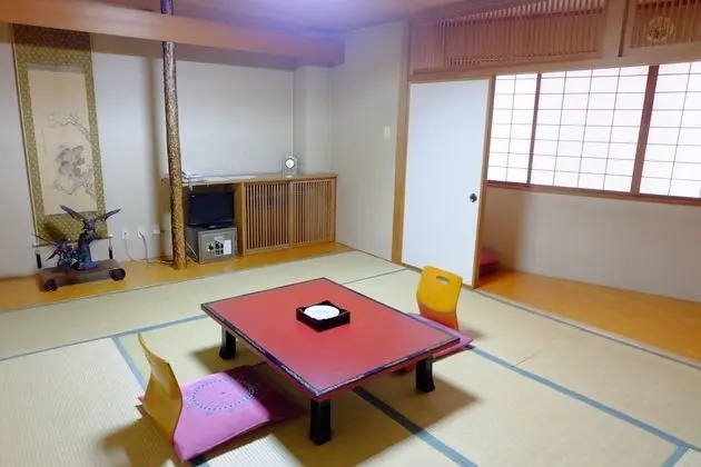 Traditional Oda (For 3 People)