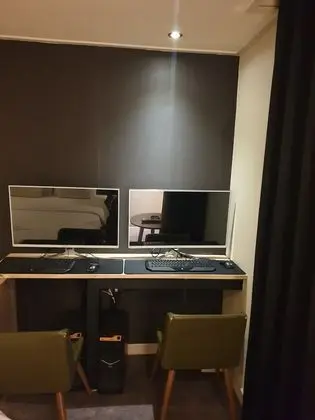 Deluxe Oda (Massage Chair)