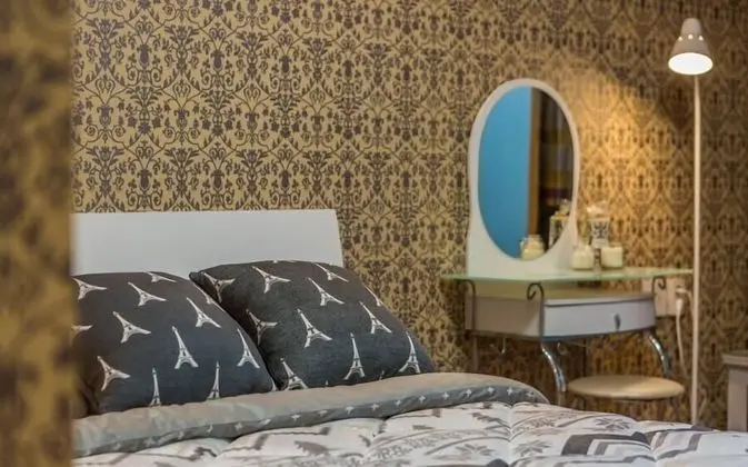 Tek Büyük Yataklı Oda