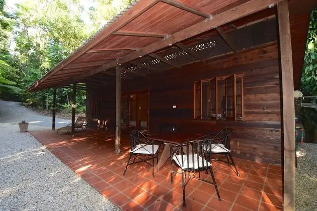 Romantic Kır Evi, 1 Büyük (Queen) Boy Yatak, Nehir Manzaralı, Dağ Yamacı