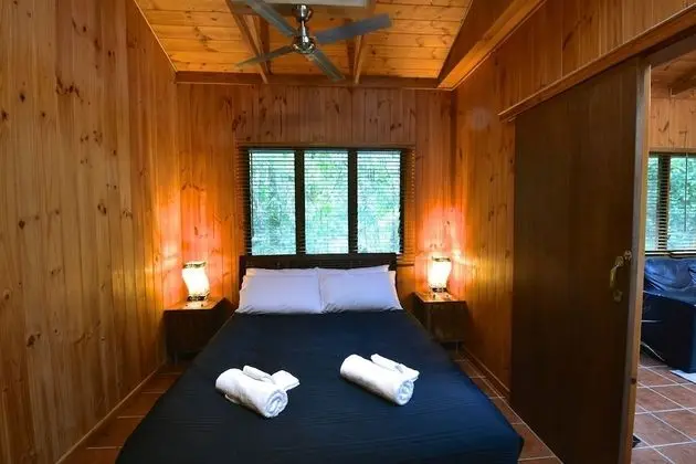 Romantic Kır Evi, 1 Büyük (Queen) Boy Yatak, Nehir Manzaralı, Dağ Yamacı