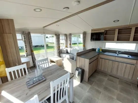 Karavan (Caravan)