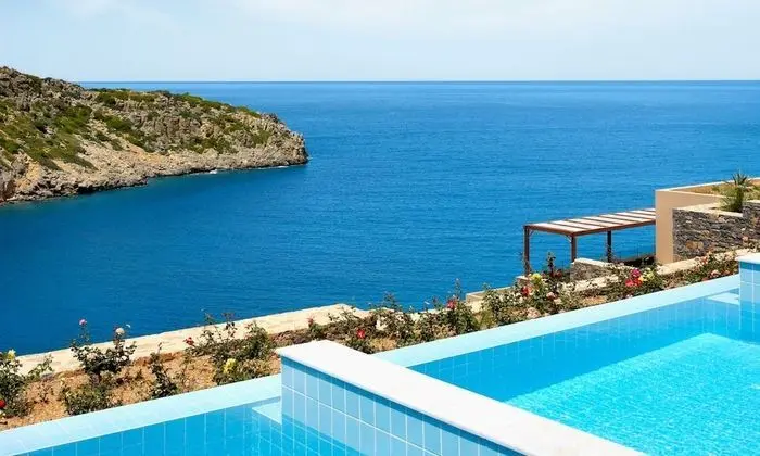 Deluxe Sea View Room with Individual Pool