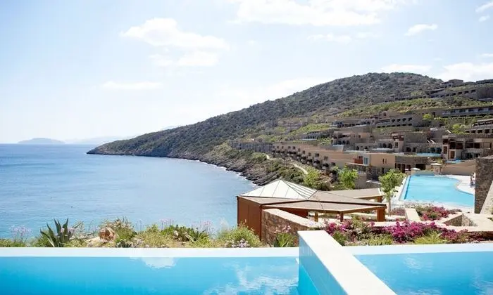Deluxe Sea View Room with Individual Pool