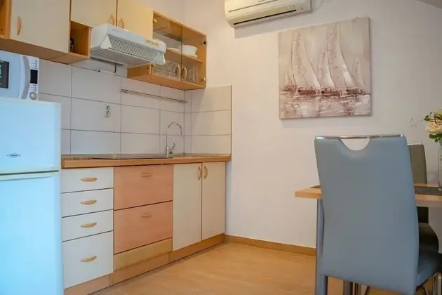 Apart Daire (Daira - great location - A3(4))