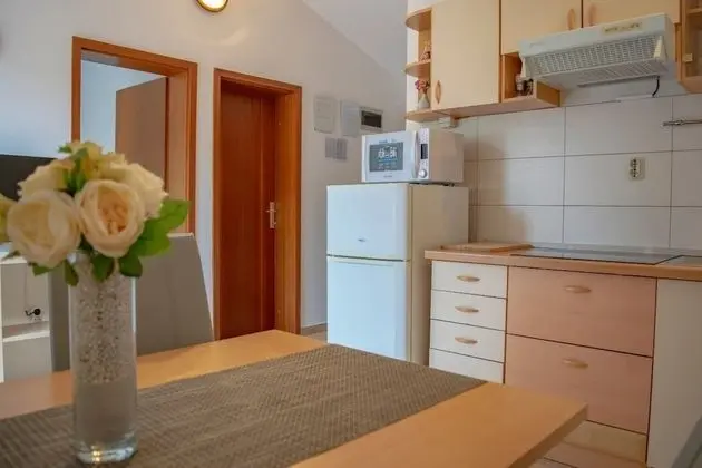 Apart Daire (Daira - great location - A3(4))