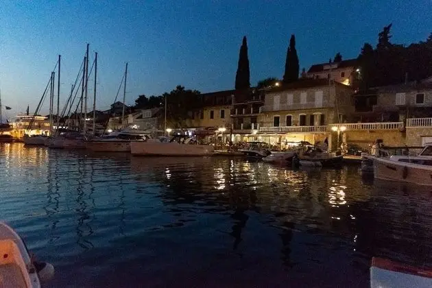 Apart Daire (Daira - great location - A3(4))