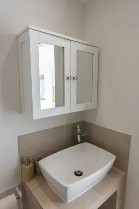 Ev