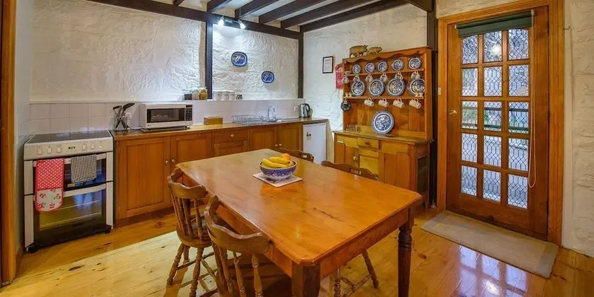 Family Kır Evi