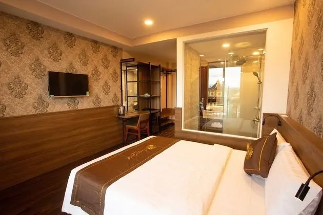 Deluxe Tek Büyük Yataklı Oda