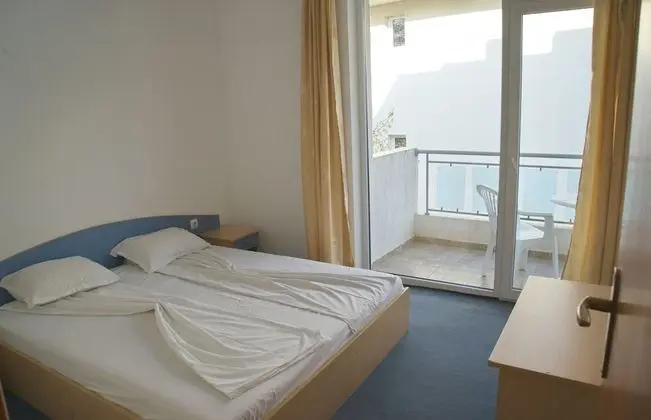 Standard Üç Kişilik Oda, Balkon
