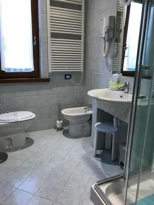İki Ayrı Yataklı Oda, 2 Tek Kişilik Yatak