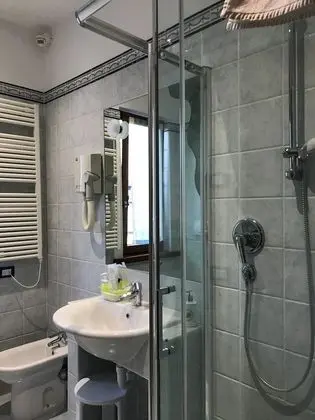İki Ayrı Yataklı Oda, 2 Tek Kişilik Yatak