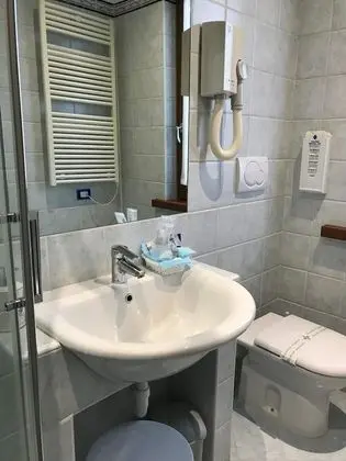İki Ayrı Yataklı Oda, 2 Tek Kişilik Yatak