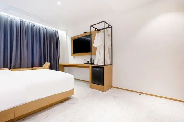 Deluxe Tek Büyük Yataklı Oda, 1 Yatak Odası, Sigara İçilmez, Dağ Manzaralı