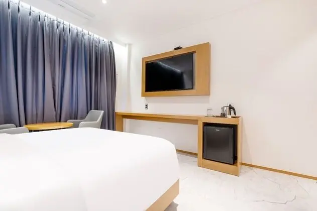 Deluxe Tek Büyük Yataklı Oda, 1 Yatak Odası, Sigara İçilmez, Dağ Manzaralı