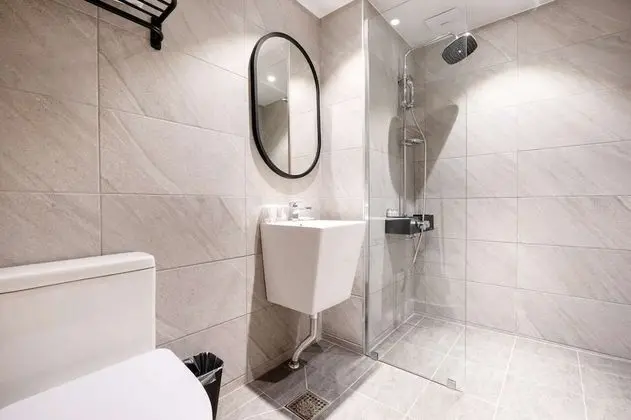 Standard Oda, 1 Büyük (Queen) Boy Yatak, Sigara İçilmez, Dağ Manzaralı