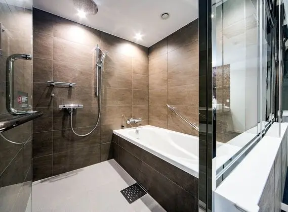 Üç Kişilik Oda, Sigara İçilmez (Two semi-double beds + Extra Bed)
