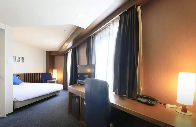Deluxe Oda, Sigara İçilmez