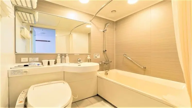 İki Ayrı Yataklı Oda, Sigara İçilmez (Hollywood, For 2 person)