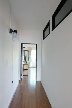 Tek Büyük Yataklı Oda, Ortak Banyo