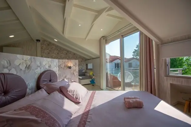 Luxury Çatı Katı (Loft), Kısmi Deniz Manzaralı
