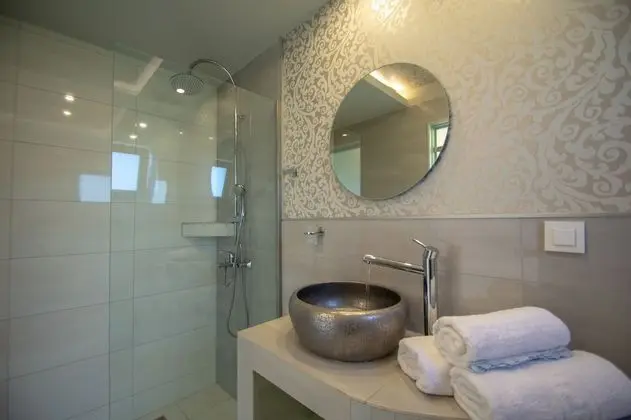 Luxury Tek Büyük Yataklı Oda, 1 En Büyük (King) Boy Yatak