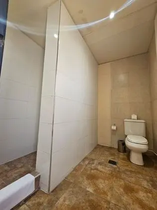 Üç Kişilik Oda