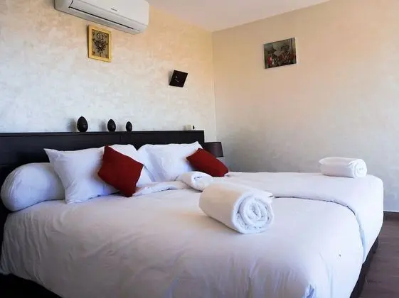Standard Bungalov (Queen-Size Bed)